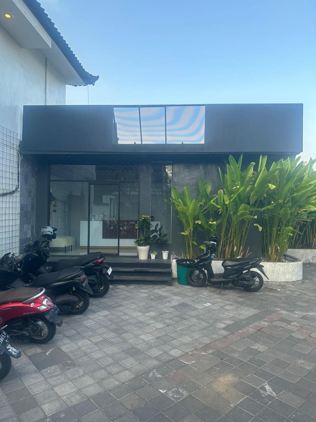The Hita Apartement Σεμινιάκ Εξωτερικό φωτογραφία