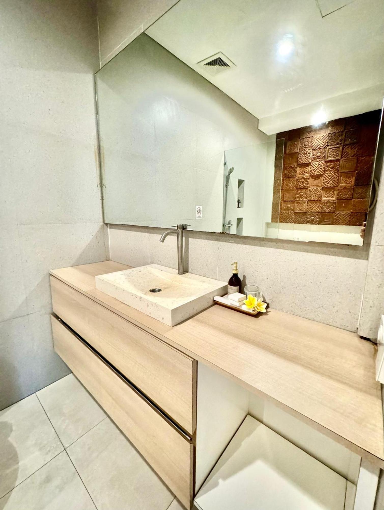 The Hita Apartement Σεμινιάκ Εξωτερικό φωτογραφία